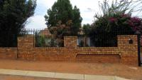 Front View of property in Soshanguve