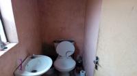 Bathroom 1 - 6 square meters of property in Elandsfontein Rail