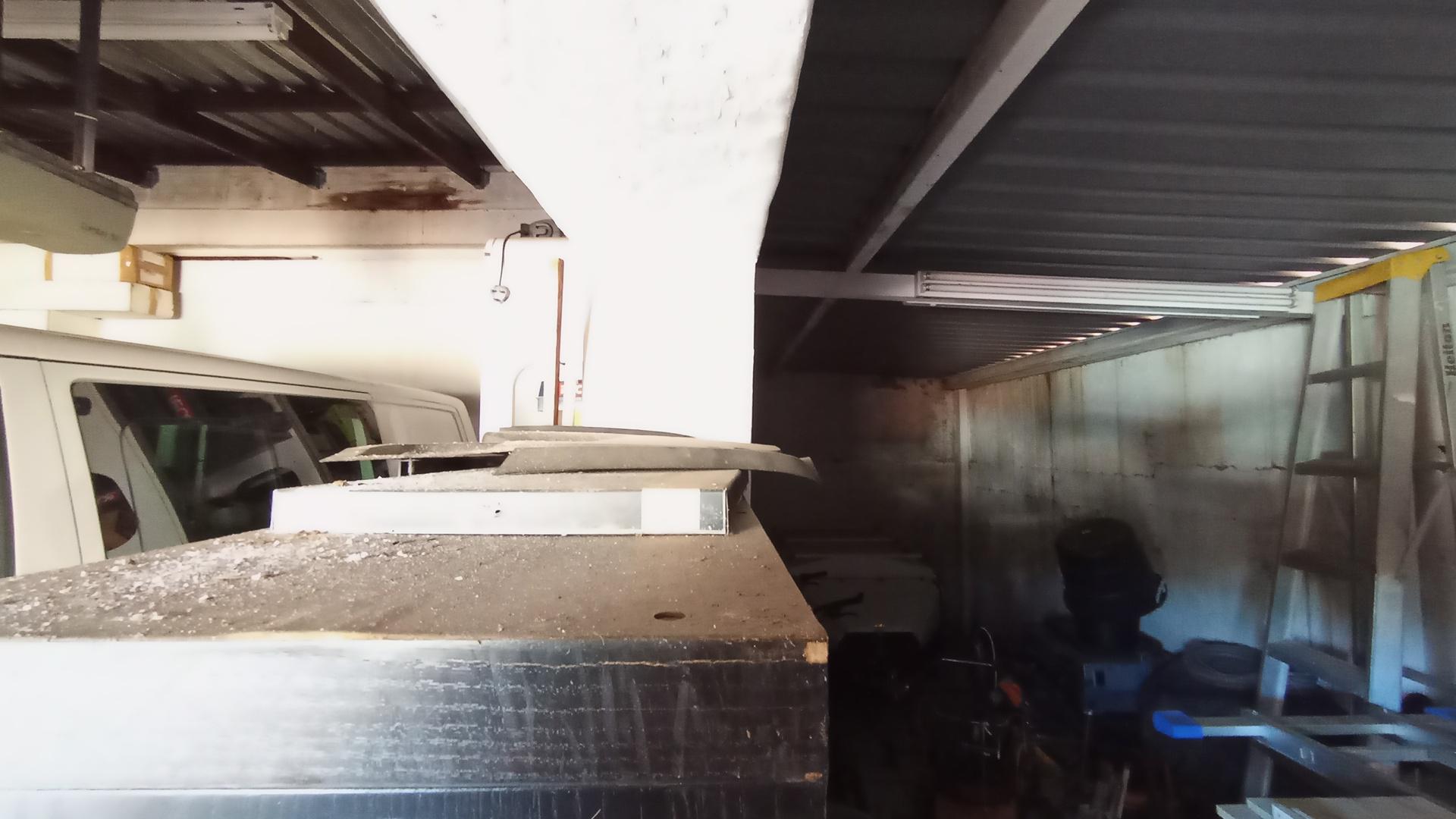 Garage - 70 square meters of property in Silver Lakes Golf Estate