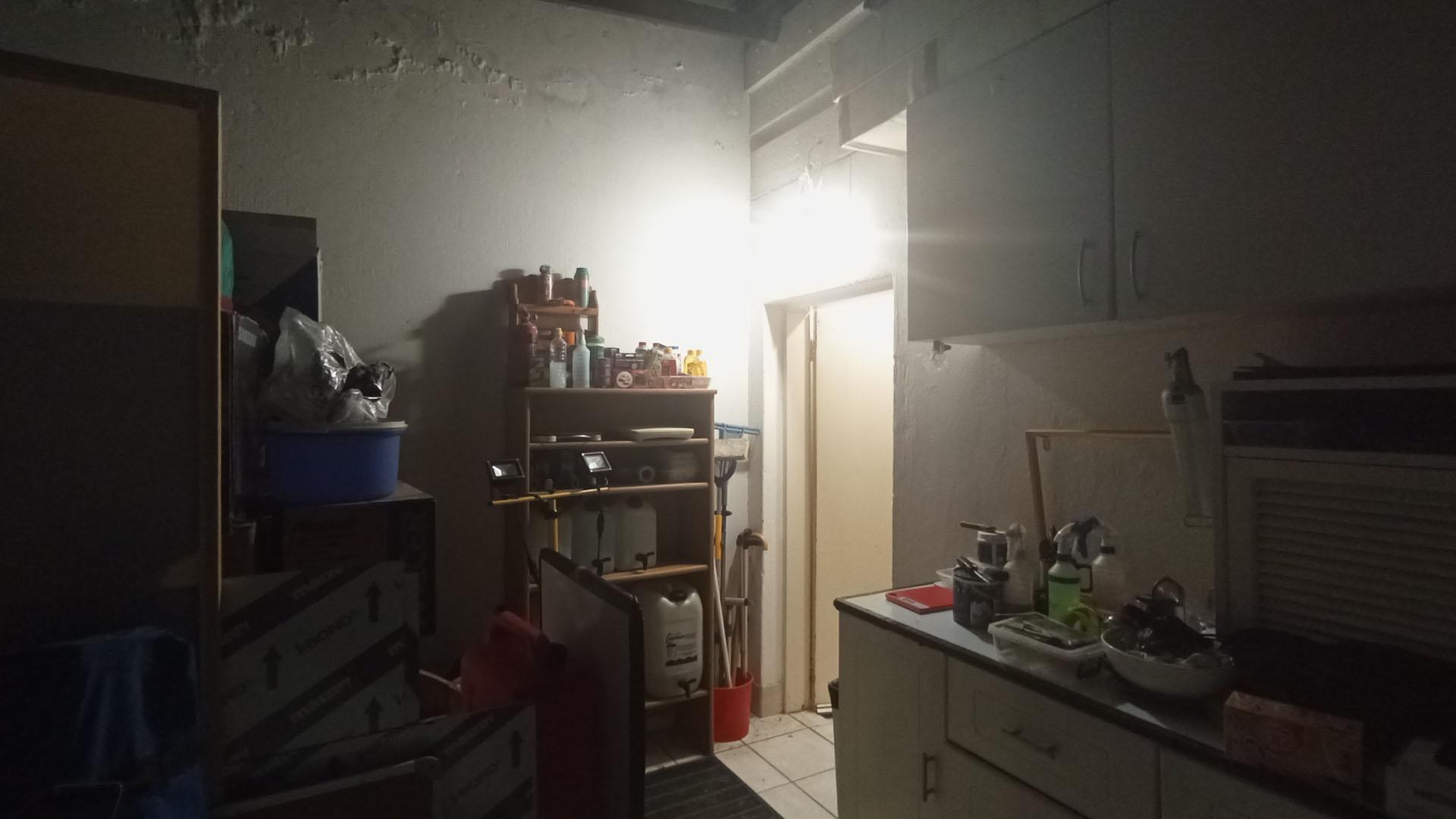 Garage - 70 square meters of property in Silver Lakes Golf Estate