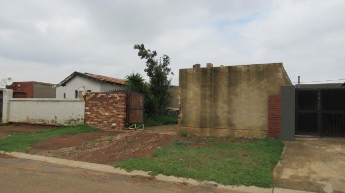 2 Bedroom House for Sale For Sale in Thulani - Private Sale - MR489443