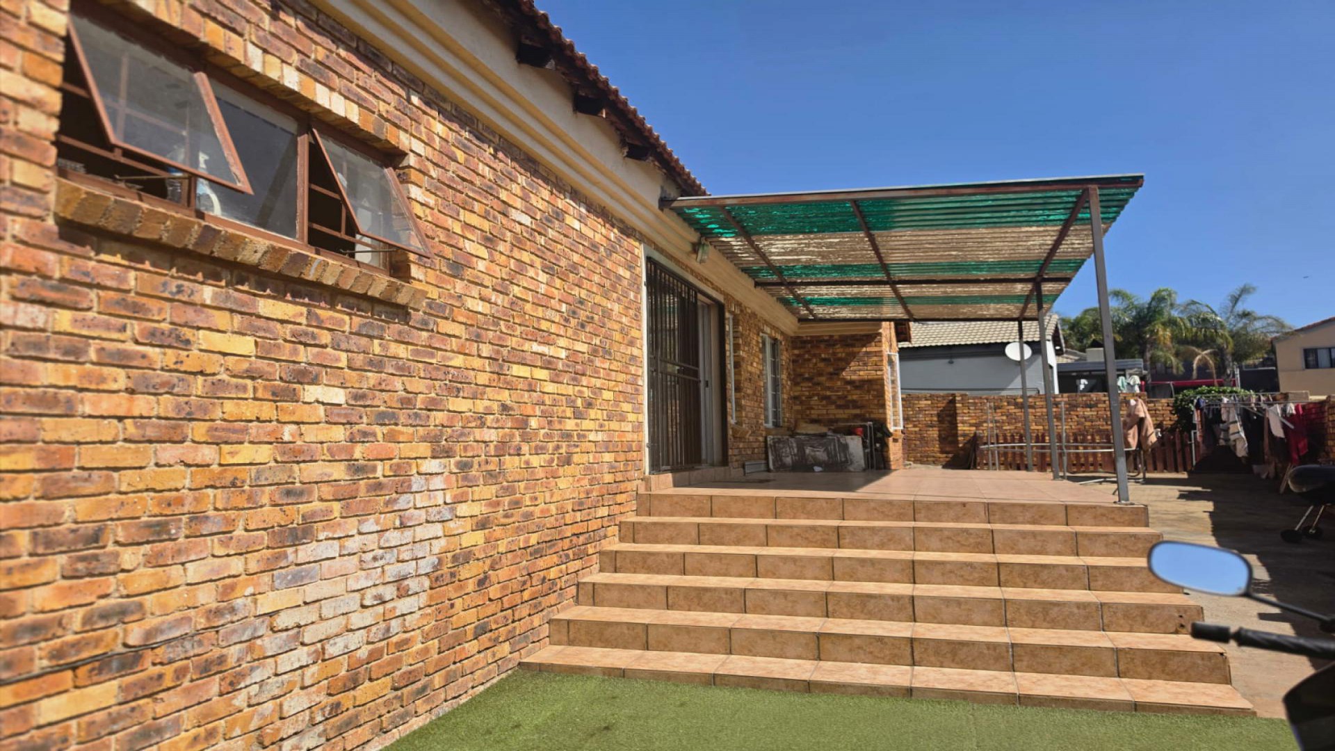 Patio of property in Thatchfield