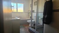 Bathroom 2 of property in Thatchfield