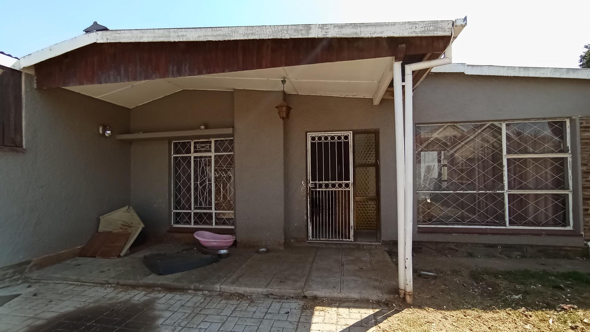 Front View of property in Sophiatown