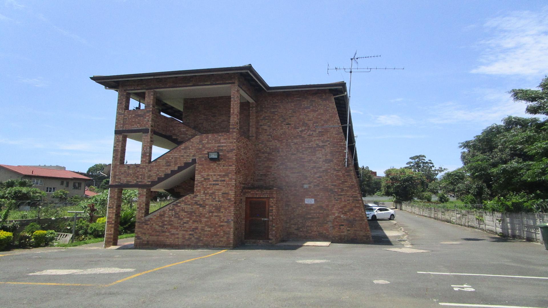 Front View of property in Tongaat