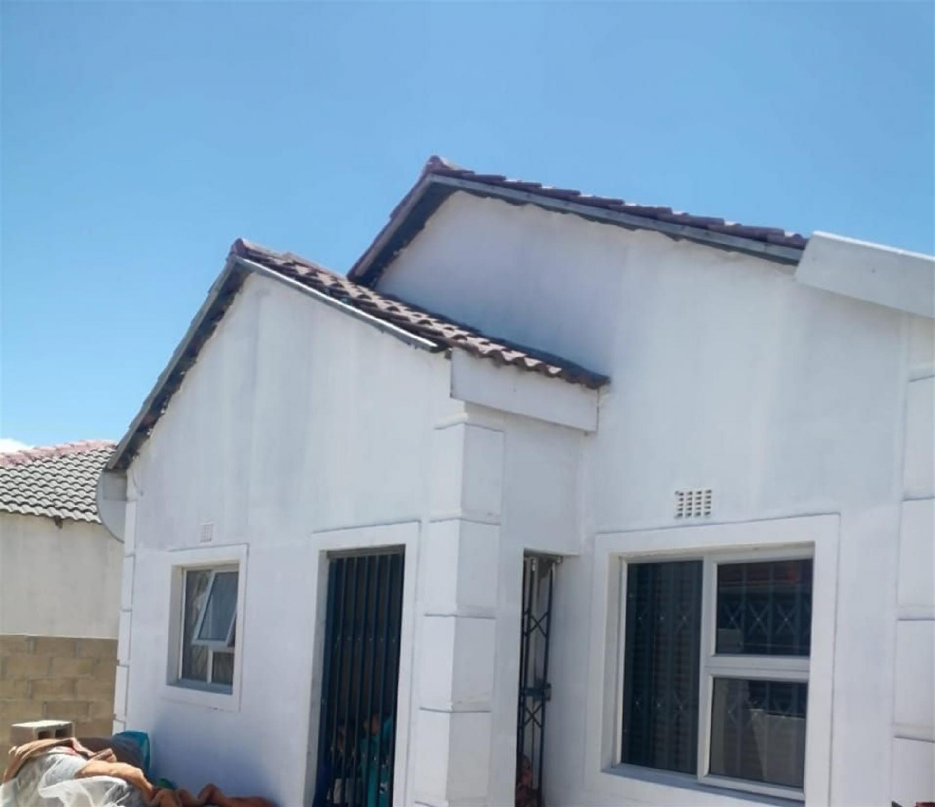 Front View of property in Ilitha Park