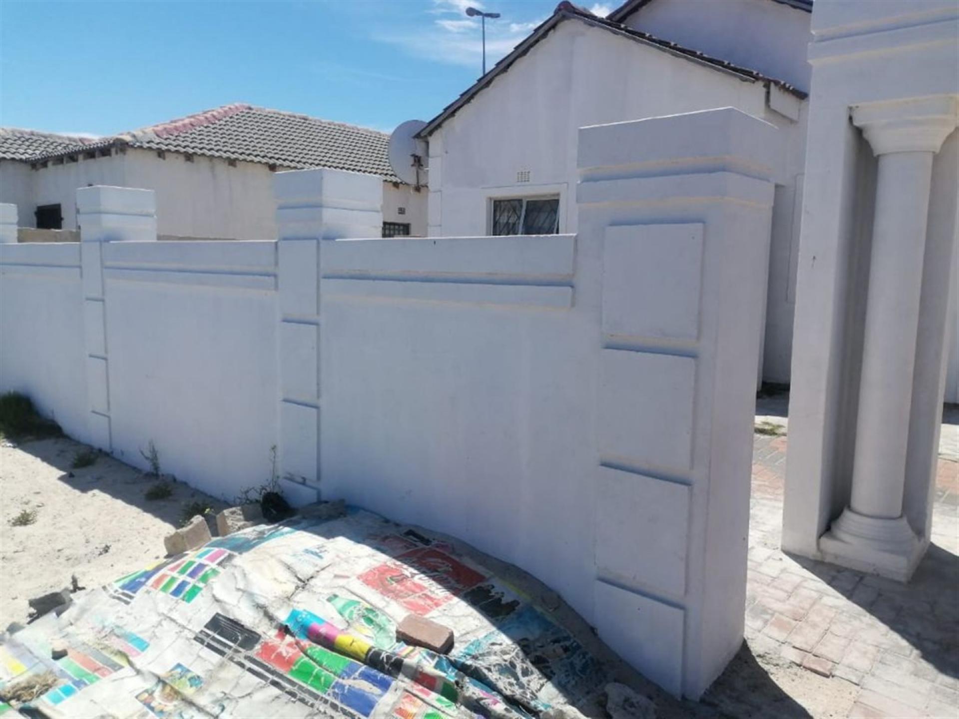 Front View of property in Ilitha Park