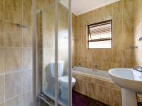 Main Bathroom - 4 square meters of property in Krugersdorp