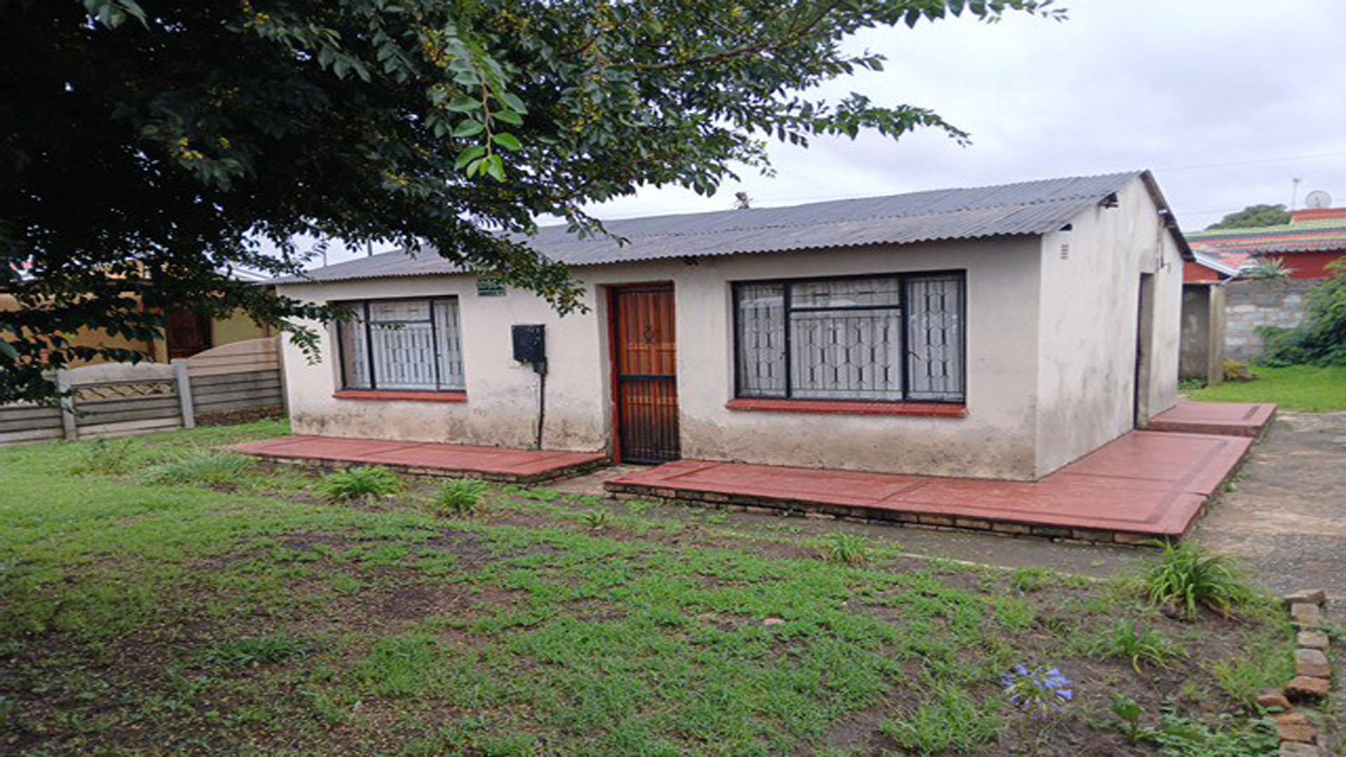 Front View of property in Daveyton