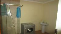 Staff Bathroom - 6 square meters of property in Chelmsfordville