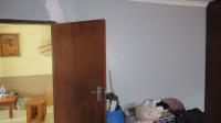 Bed Room 2 - 13 square meters of property in Chiawelo