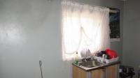 Kitchen - 10 square meters of property in Chiawelo