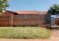 Front View of property in Brakpan