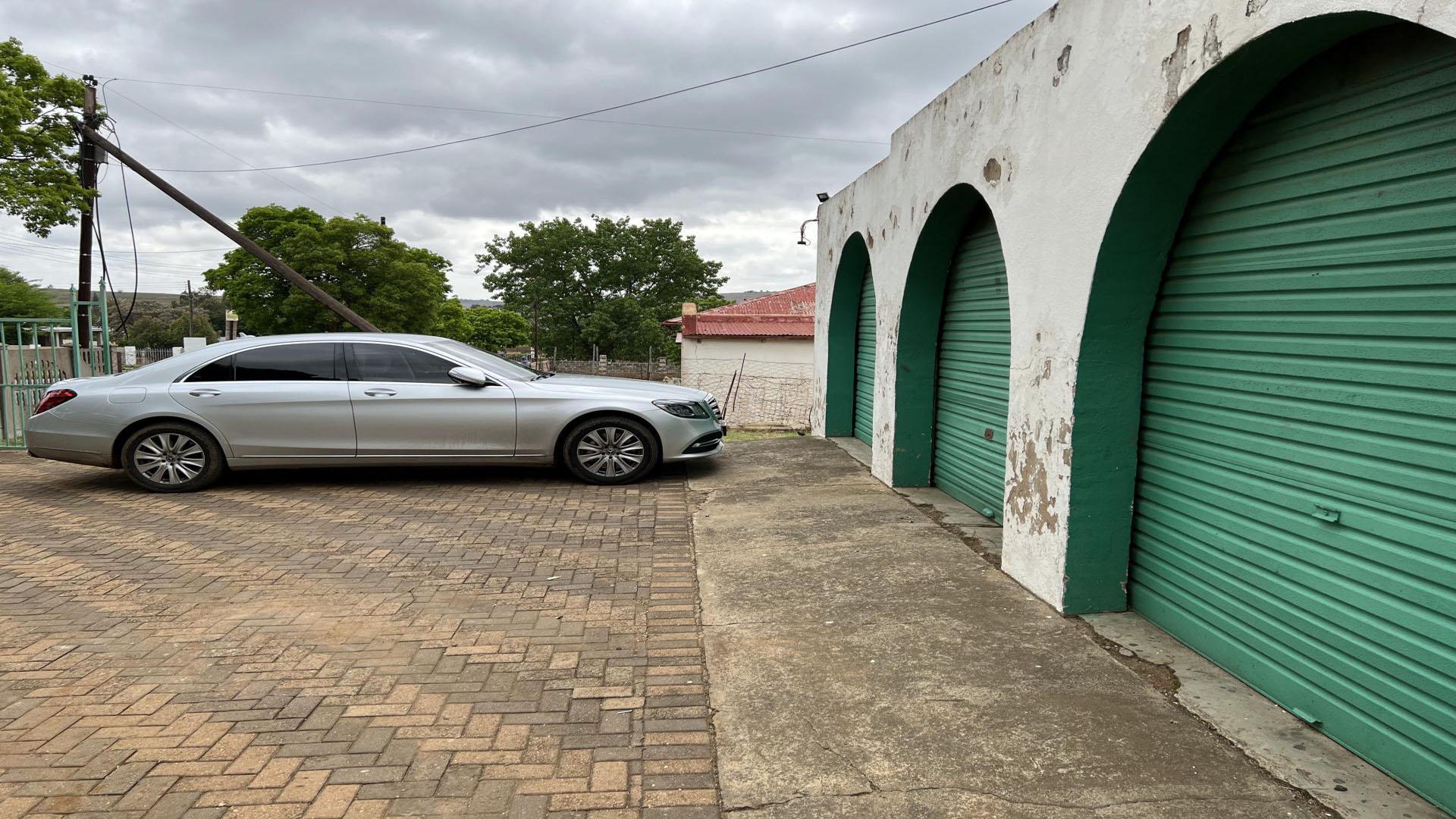 Front View of property in Machadodorp