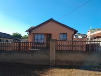 Front View of property in Lotus Gardens