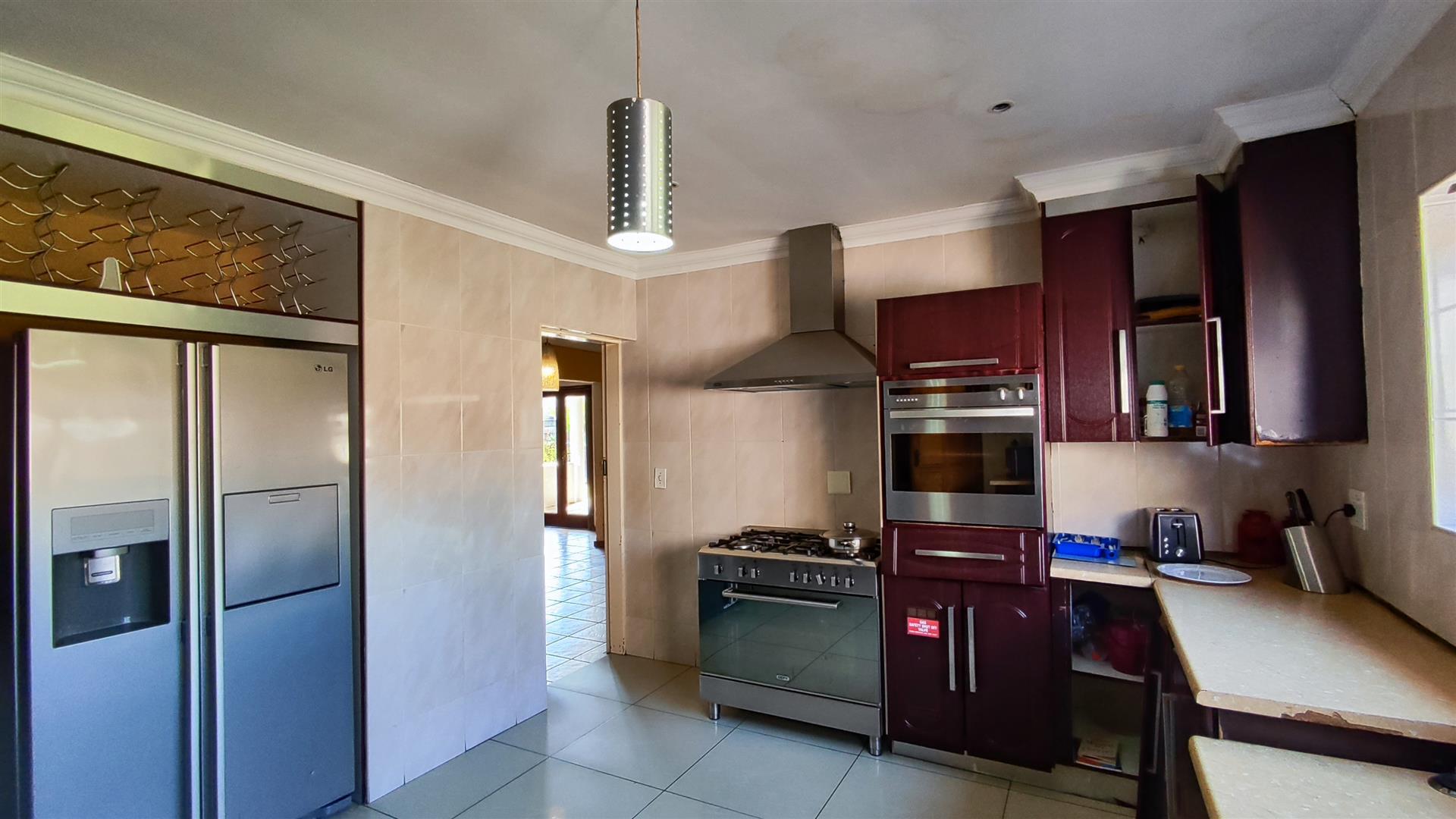 Kitchen - 24 square meters of property in Elspark