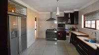 Kitchen of property in Elspark