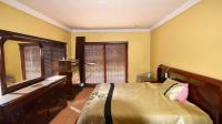 Bed Room 1 of property in Elspark