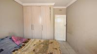 Bed Room 2 of property in Elspark