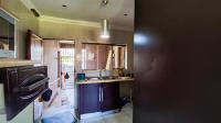 Kitchen - 24 square meters of property in Elspark