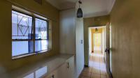 Spaces - 18 square meters of property in Elspark
