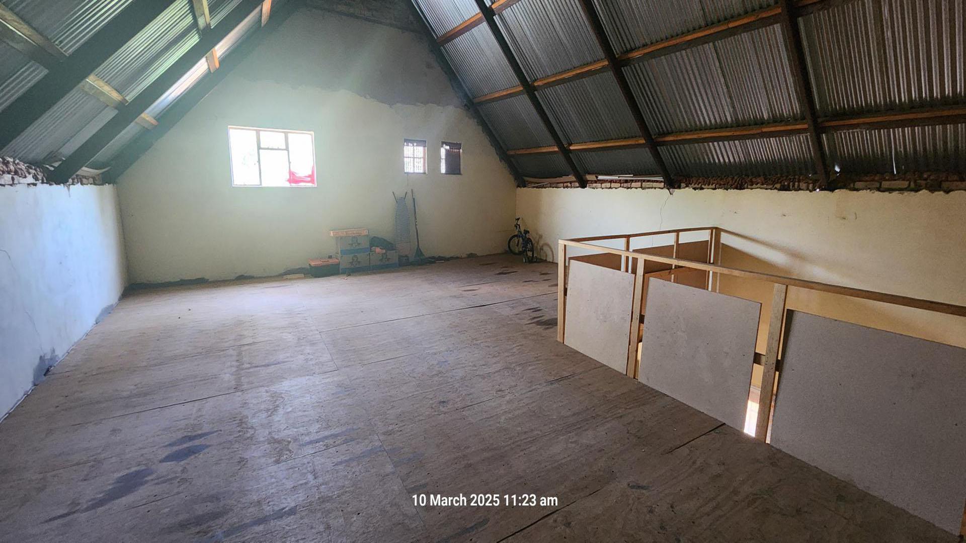 Spaces of property in Meiringspark