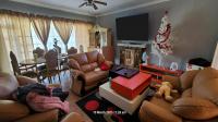 Lounges of property in Meiringspark