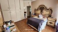 Bed Room 5+ of property in Meiringspark
