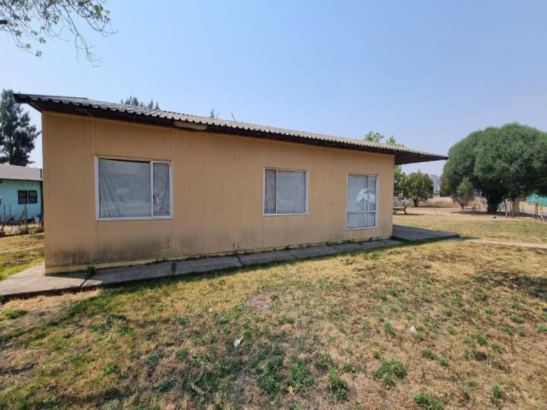 Backyard of property in Grootvlei