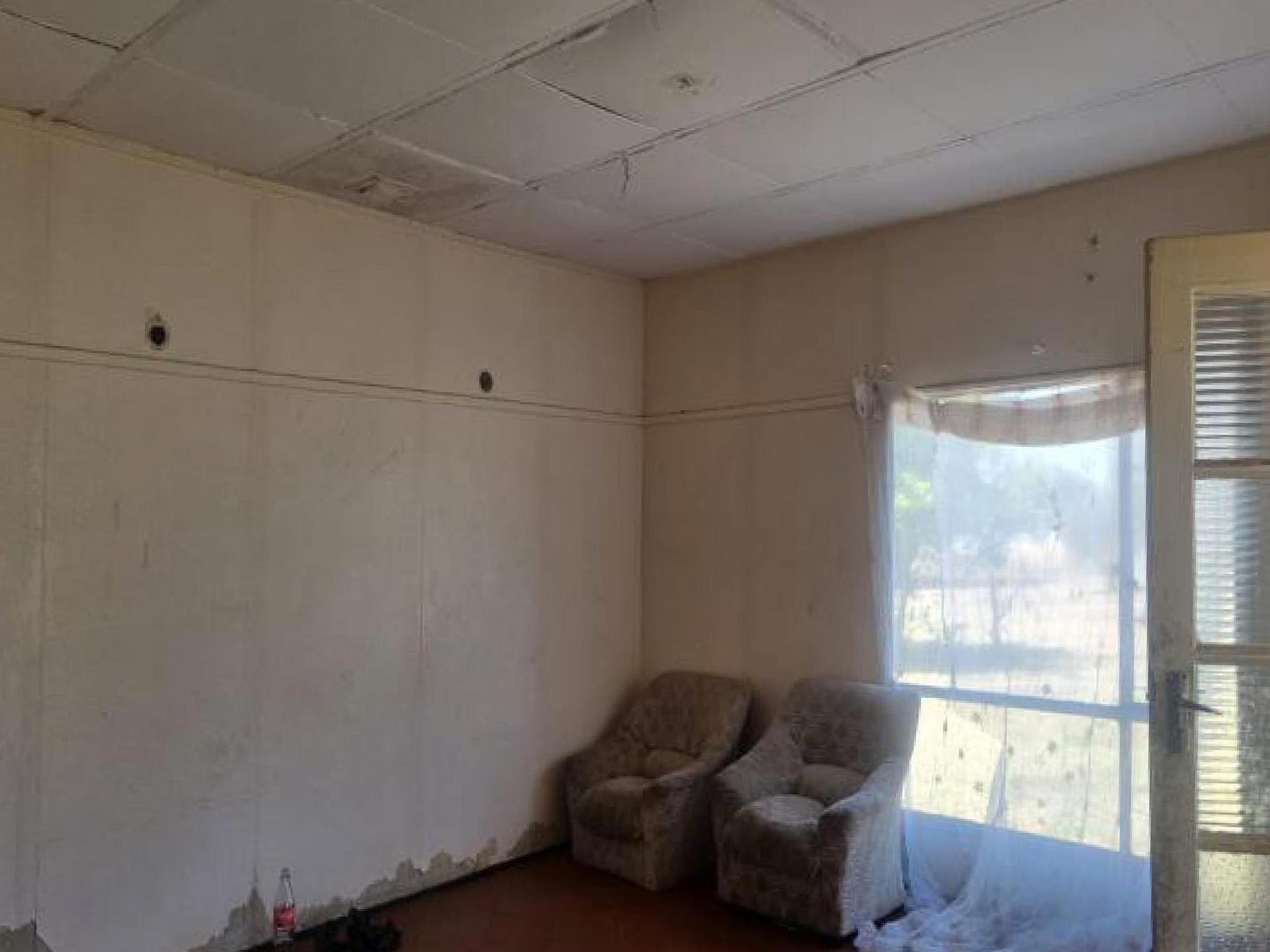 Lounges of property in Grootvlei