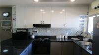 Kitchen - 8 square meters of property in Ballito