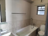 Bathroom 1 of property in Belhar