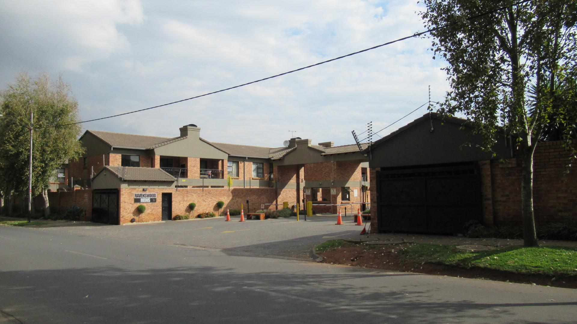 Front View of property in Ravenswood