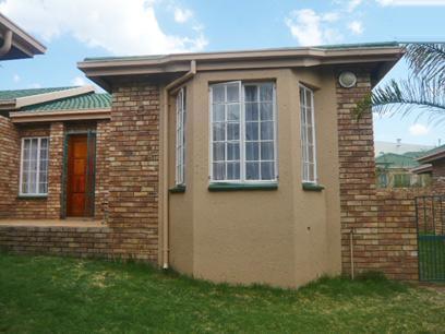 2 Bedroom Simplex for Sale For Sale in Radiokop - Private Sale - MR49281