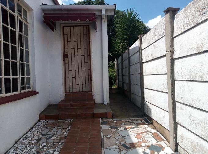 2 Bedroom Apartment to Rent in Observatory - JHB - Property to rent - MR492852
