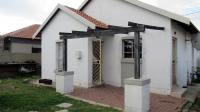 2 Bedroom 2 Bathroom Freehold Residence for Sale for sale in Ermelo