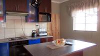 Kitchen - 14 square meters of property in Ermelo