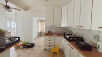 Kitchen - 29 square meters of property in Scottburgh South