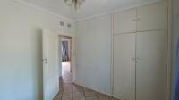 Bed Room 2 - 13 square meters of property in Scottburgh South