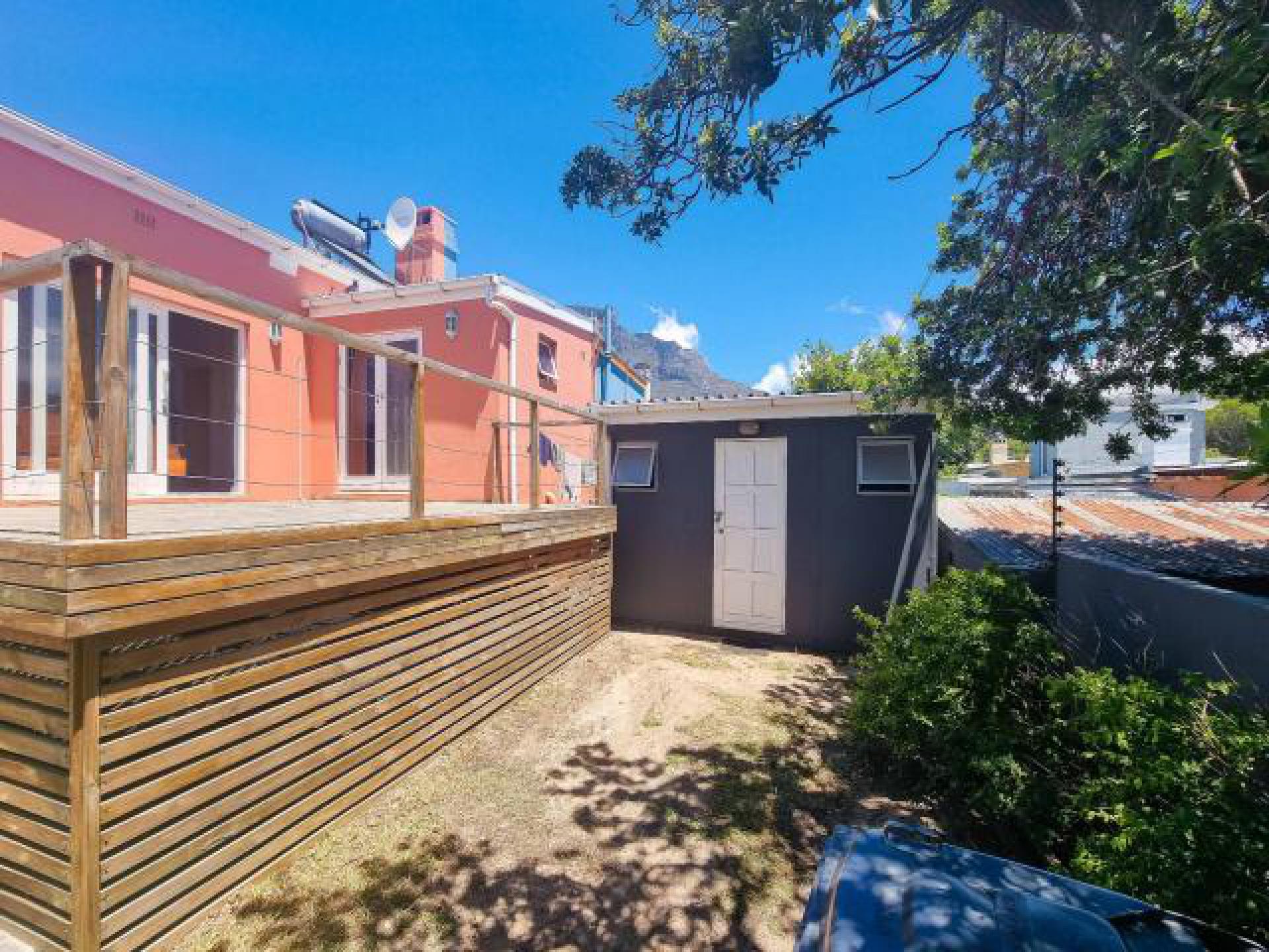 Backyard of property in Vredehoek