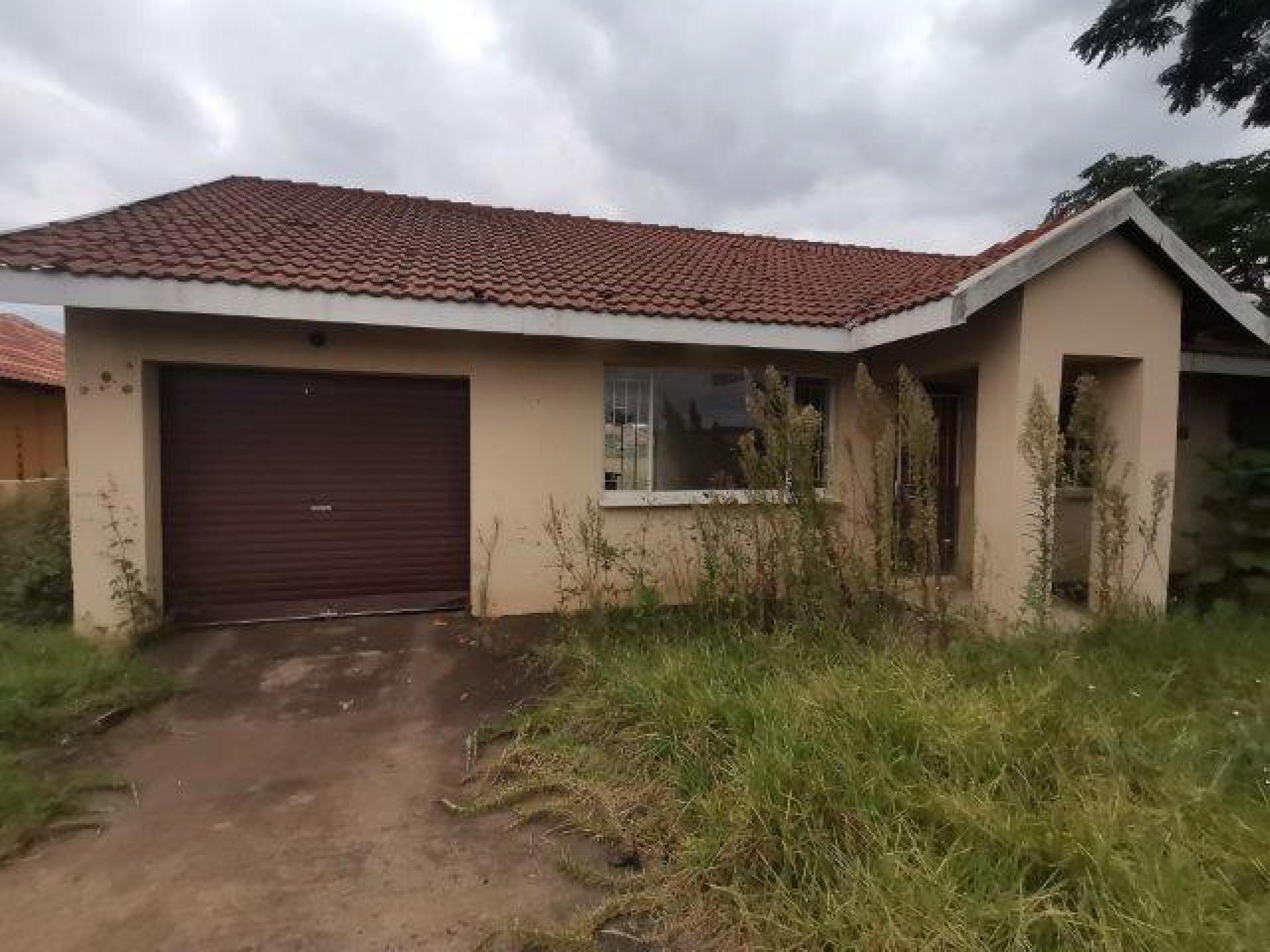 Front View of property in Lydenburg