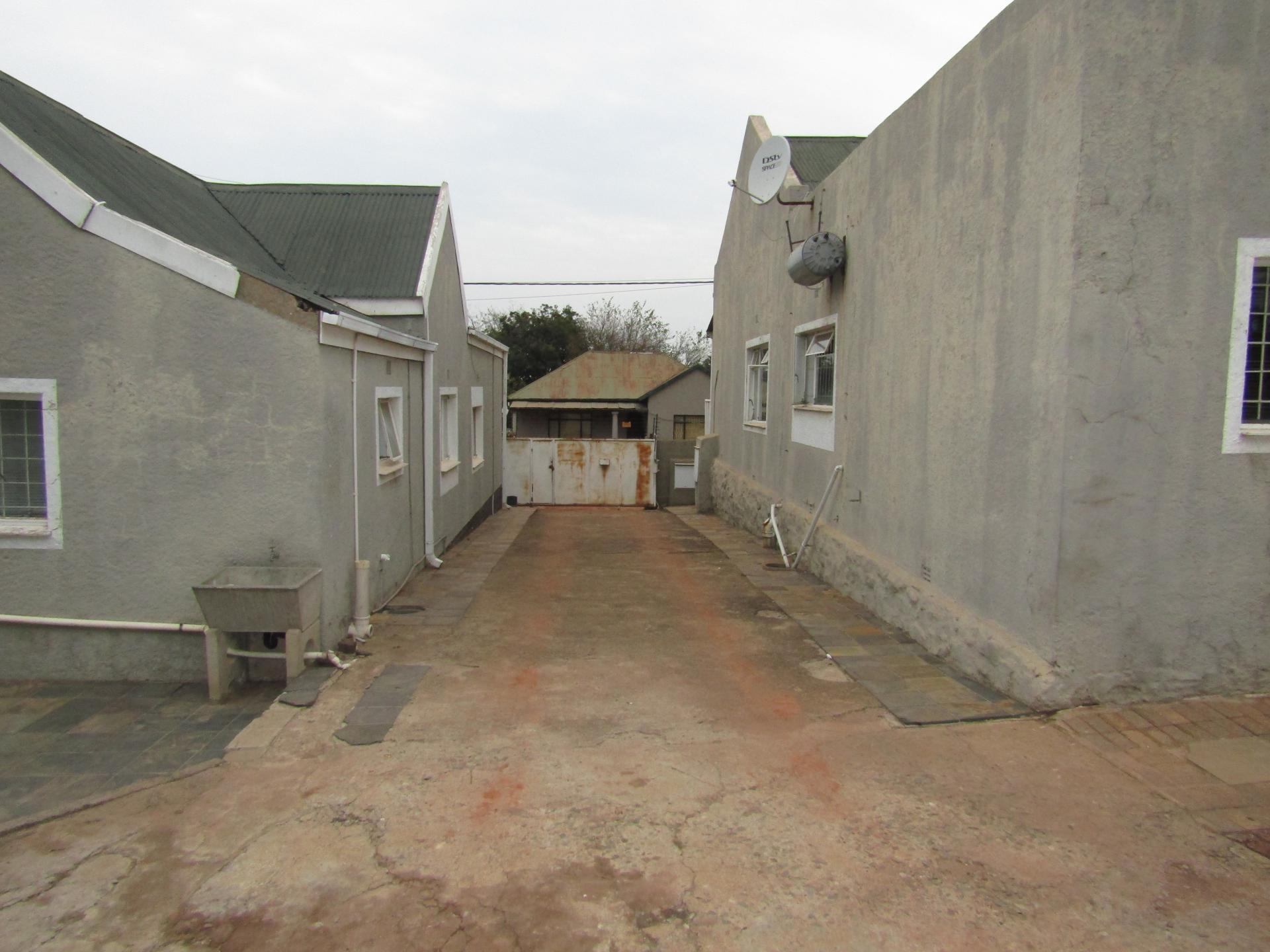 Front View of property in Brixton
