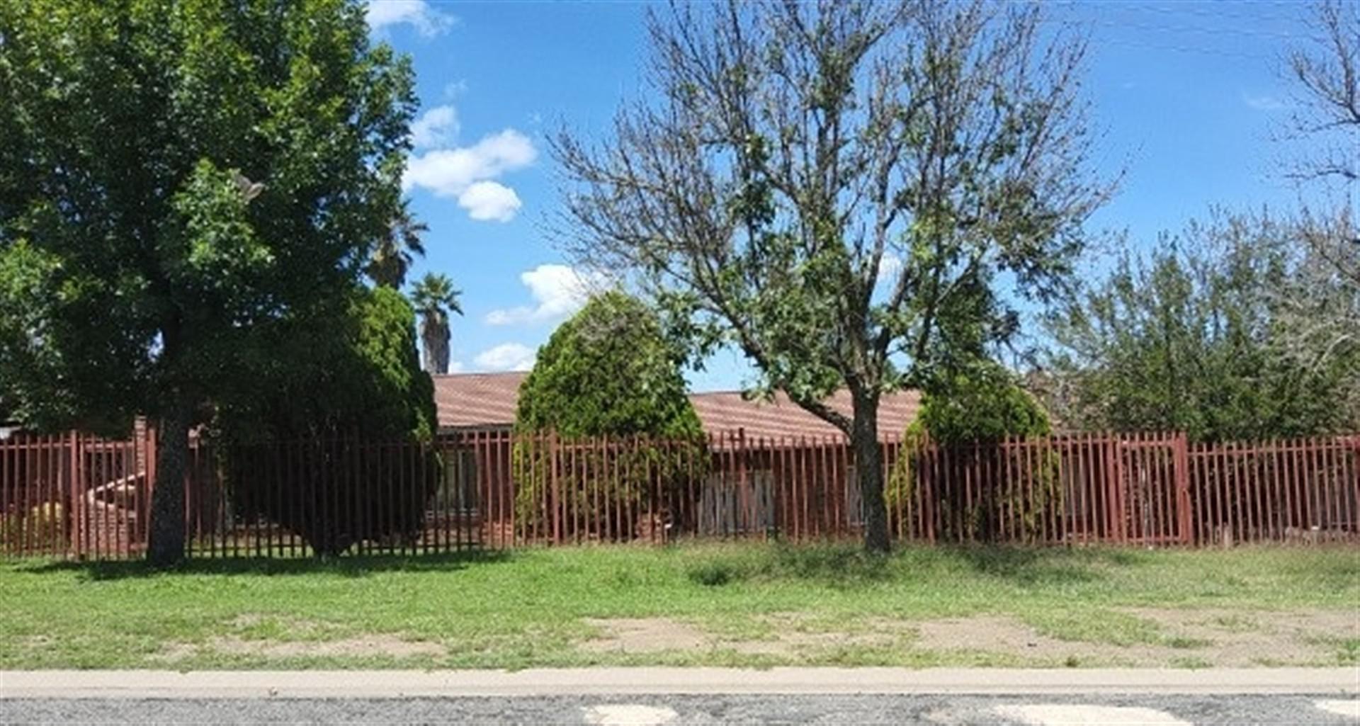 Front View of property in Standerton