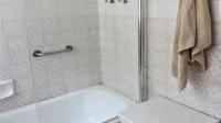 Bathroom 1 - 8 square meters of property in Brackendowns