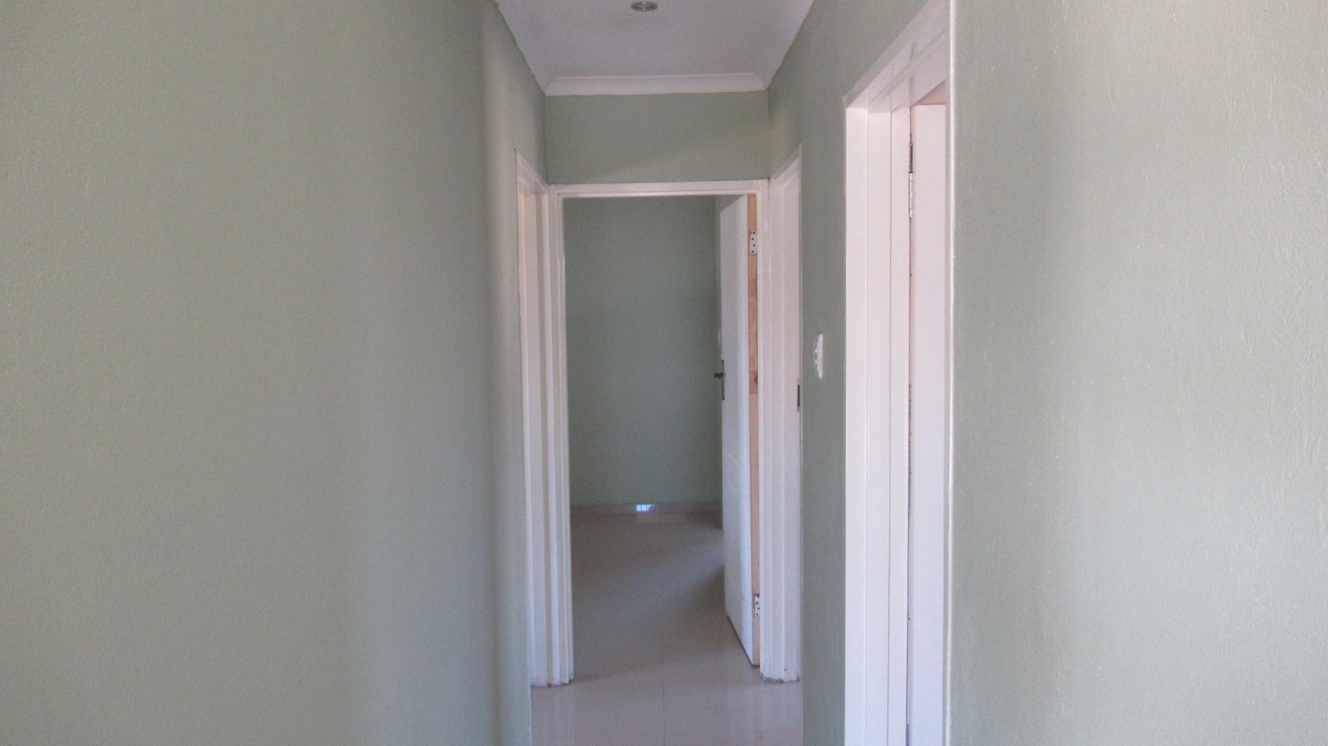 Spaces - 4 square meters of property in Delmore Park