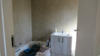 Main Bathroom - 8 square meters of property in Lone Hill