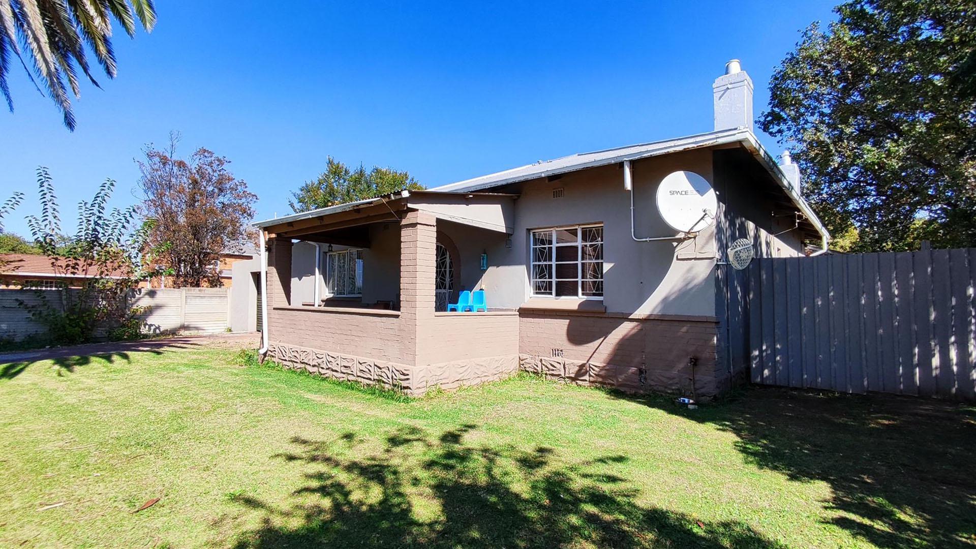 Front View of property in Noycedale