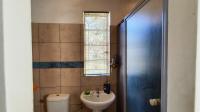 Bathroom 1 - 4 square meters of property in Noycedale