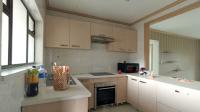 Kitchen - 11 square meters of property in Kengies