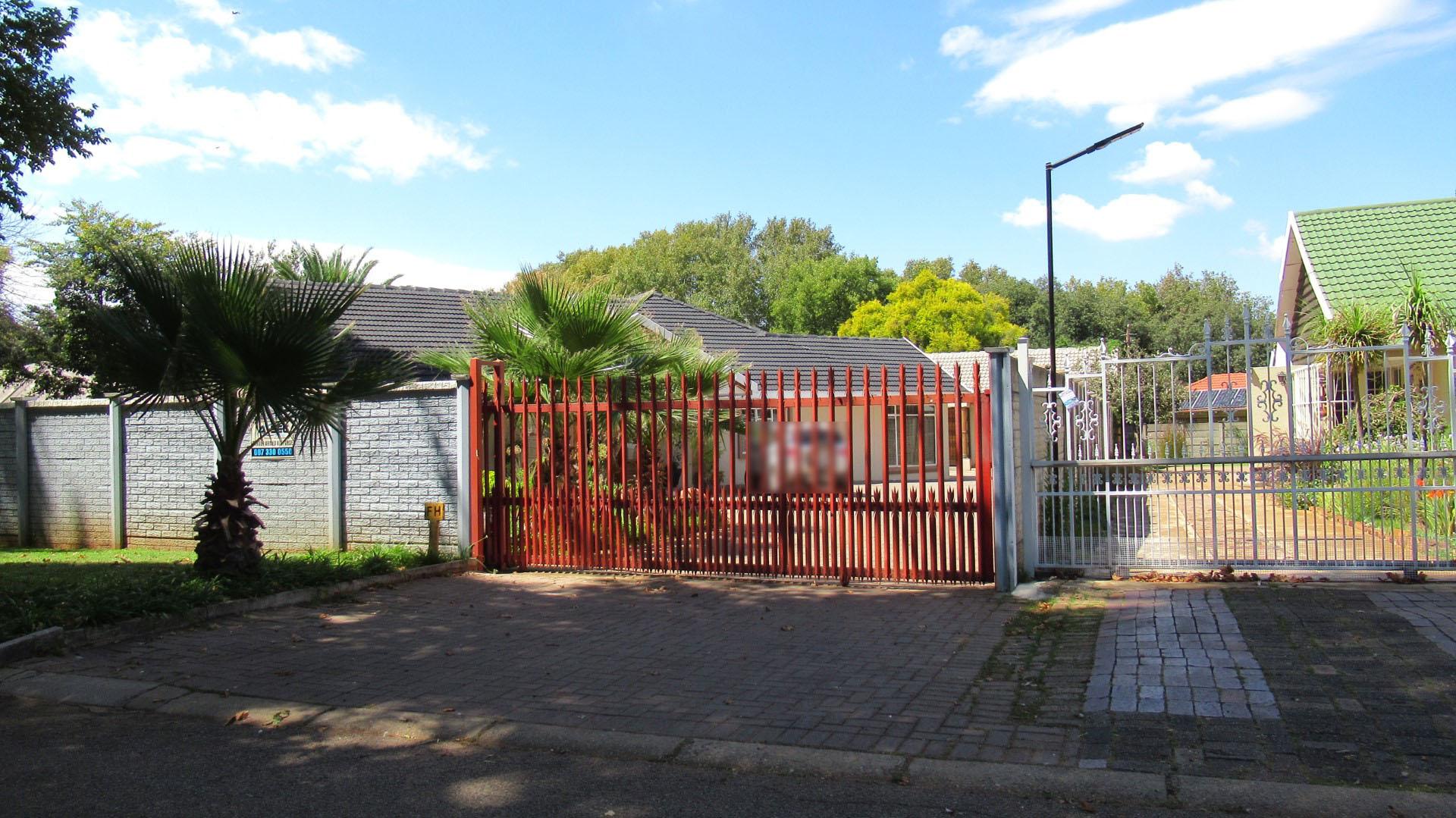 Front View of property in Vanderbijlpark